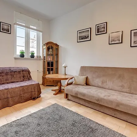 Cosy-old Town Apartment